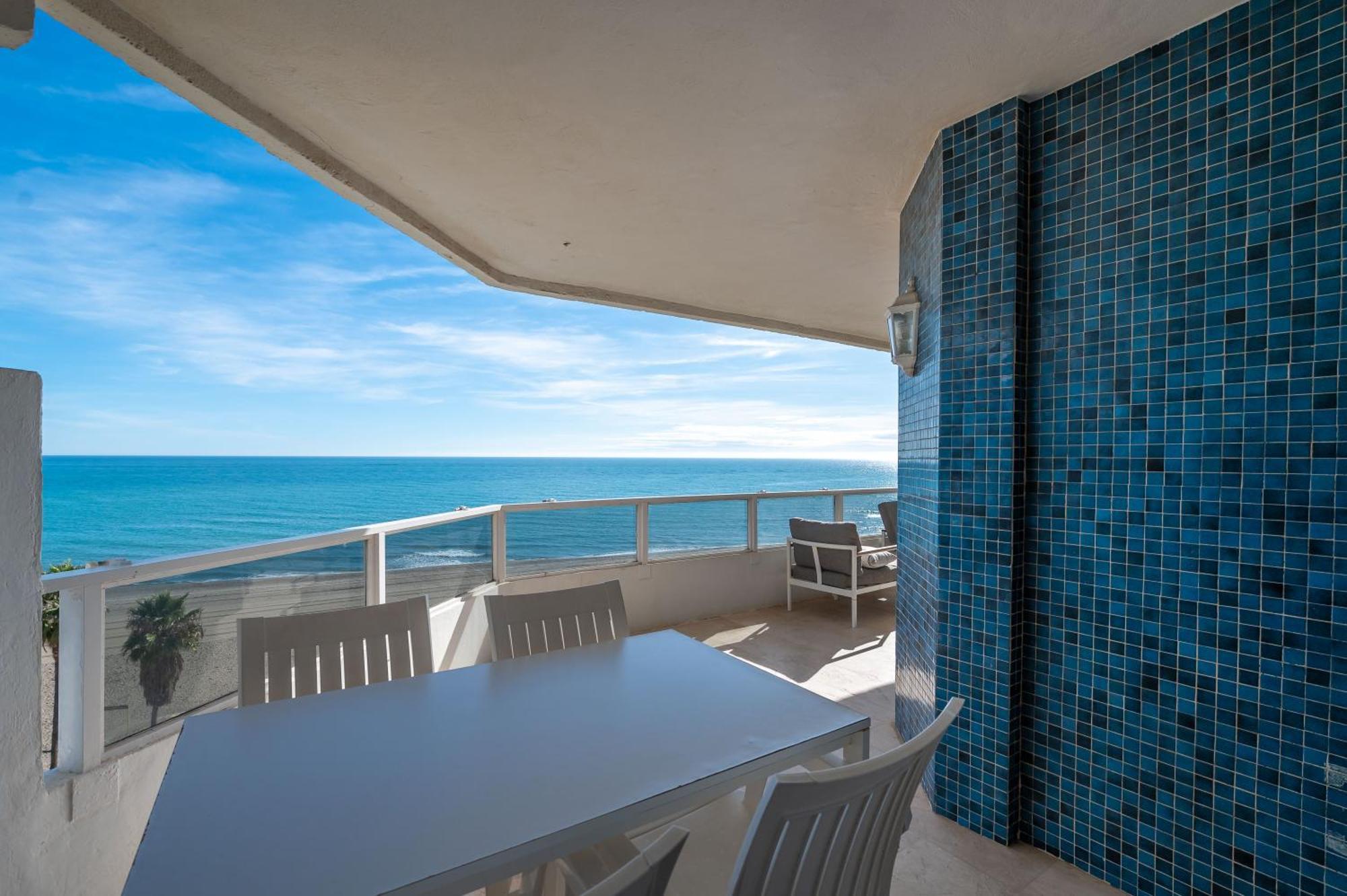Lxr La Carihuela Sea Views 3Hab Appartement Torremolinos Buitenkant foto