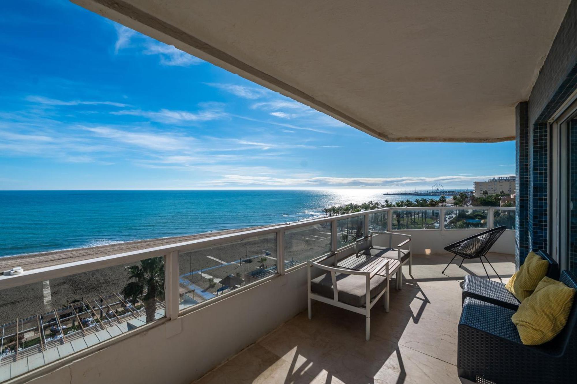 Lxr La Carihuela Sea Views 3Hab Appartement Torremolinos Buitenkant foto